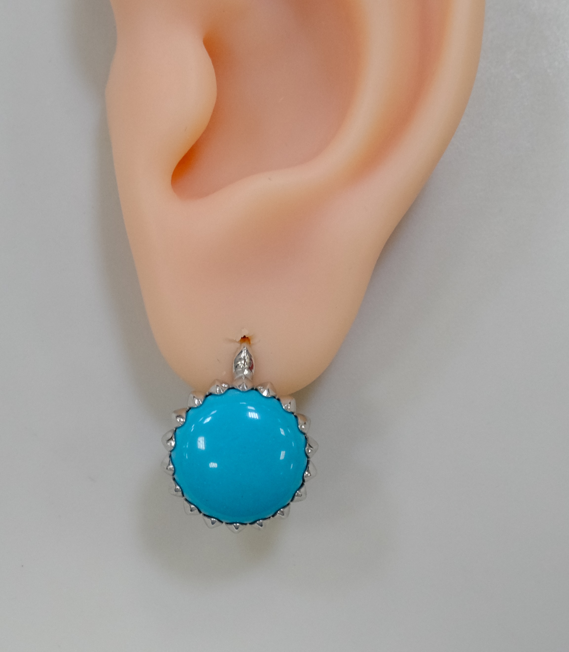 Серебряные серьги с бирюзой